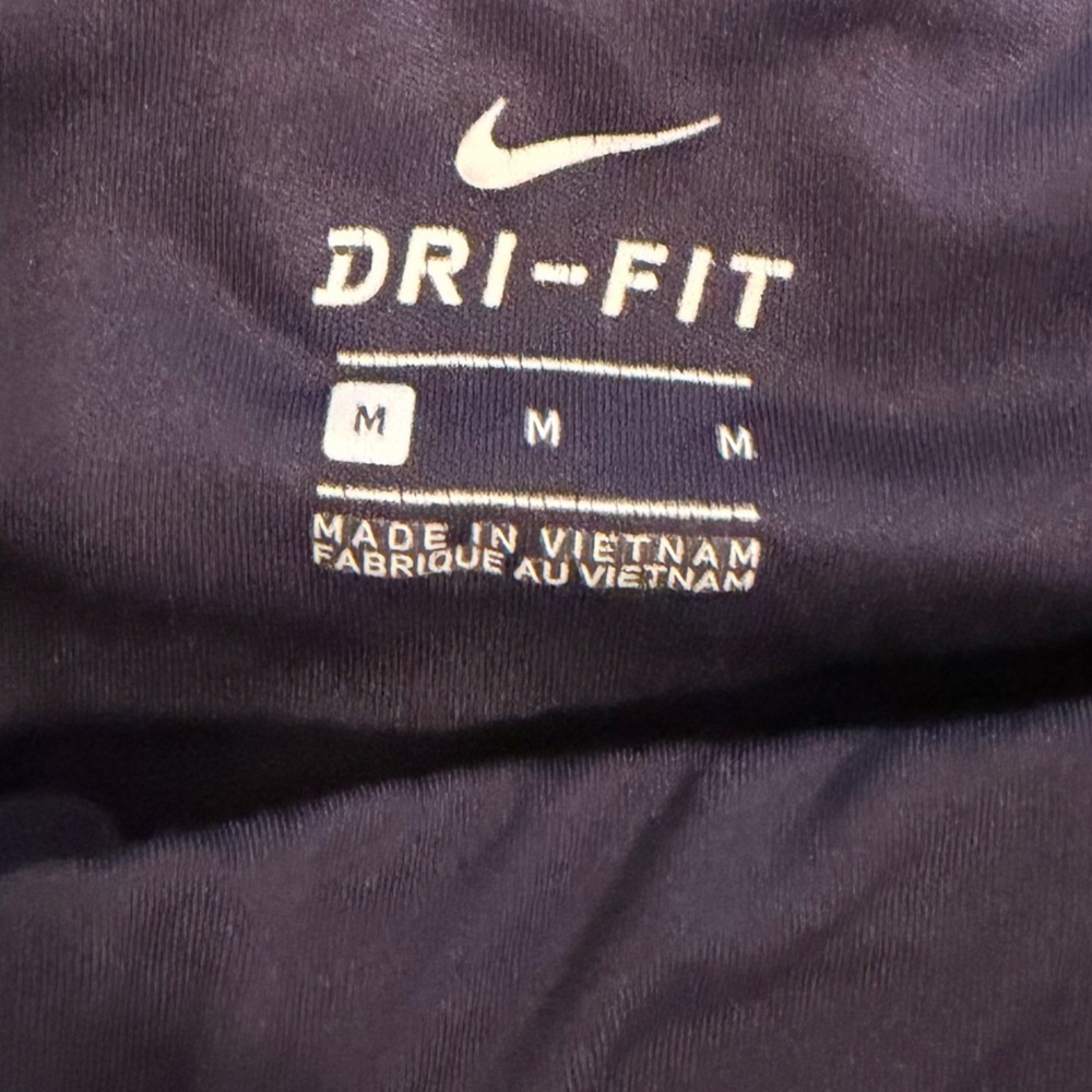 Nike Dri-Fit Navy Women’s Running Workout Athletic Shorts – Size Medium - Picture 2 of 8